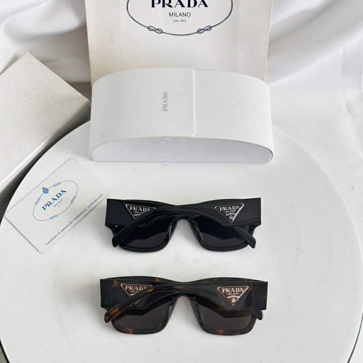 Picture of Prada Sunglasses _SKUfw77121452fw